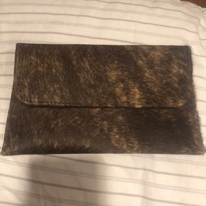 Jackson & Hyde clutch